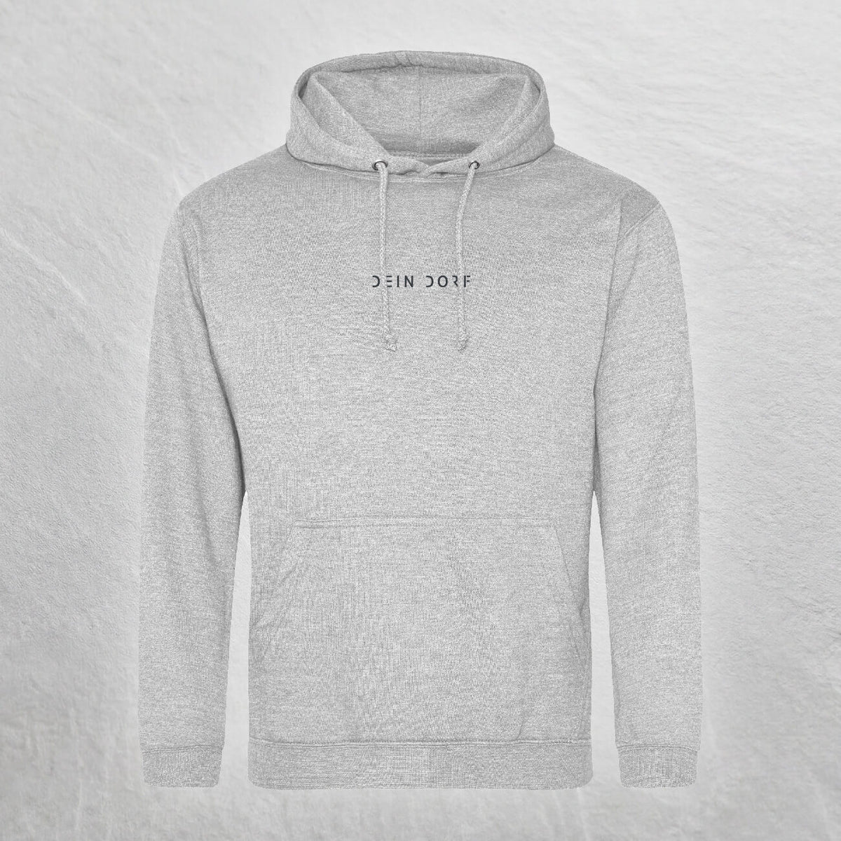 Sauerland Hoodie in grau. Mittig vorne kann klein Dein Dorfname aufgedruckt werden.