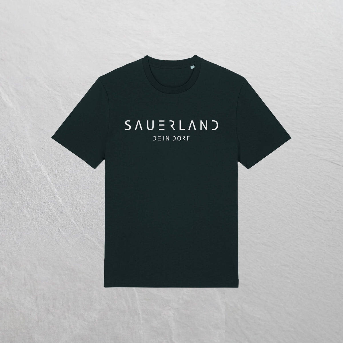Produktfoto des personalisierbaren newSAUERLAND T-Shirt im Dorfdesign mit  Deinem Dorf in der Farbe schwarz
