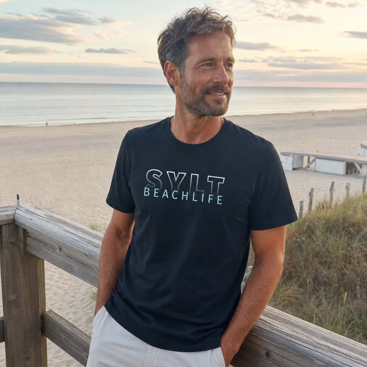 Sylt T-Shirt Beachlife Sylt in schwarz mit Gradient-Aufdruck auf der Brust